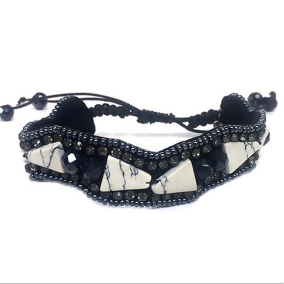 Hand Beaded Black & White Macrame Bracelet,NWT - Picture 3 of 3